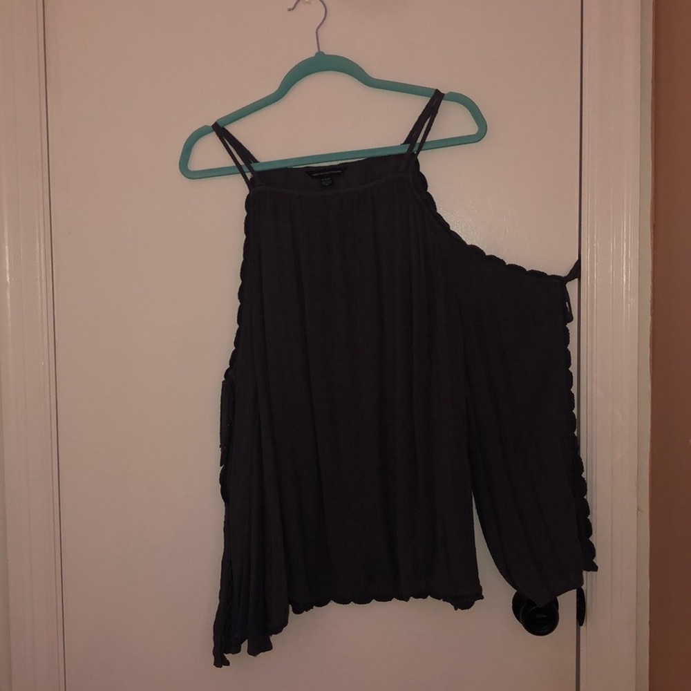 American Eagle off the should top! - Picture 2 of 2